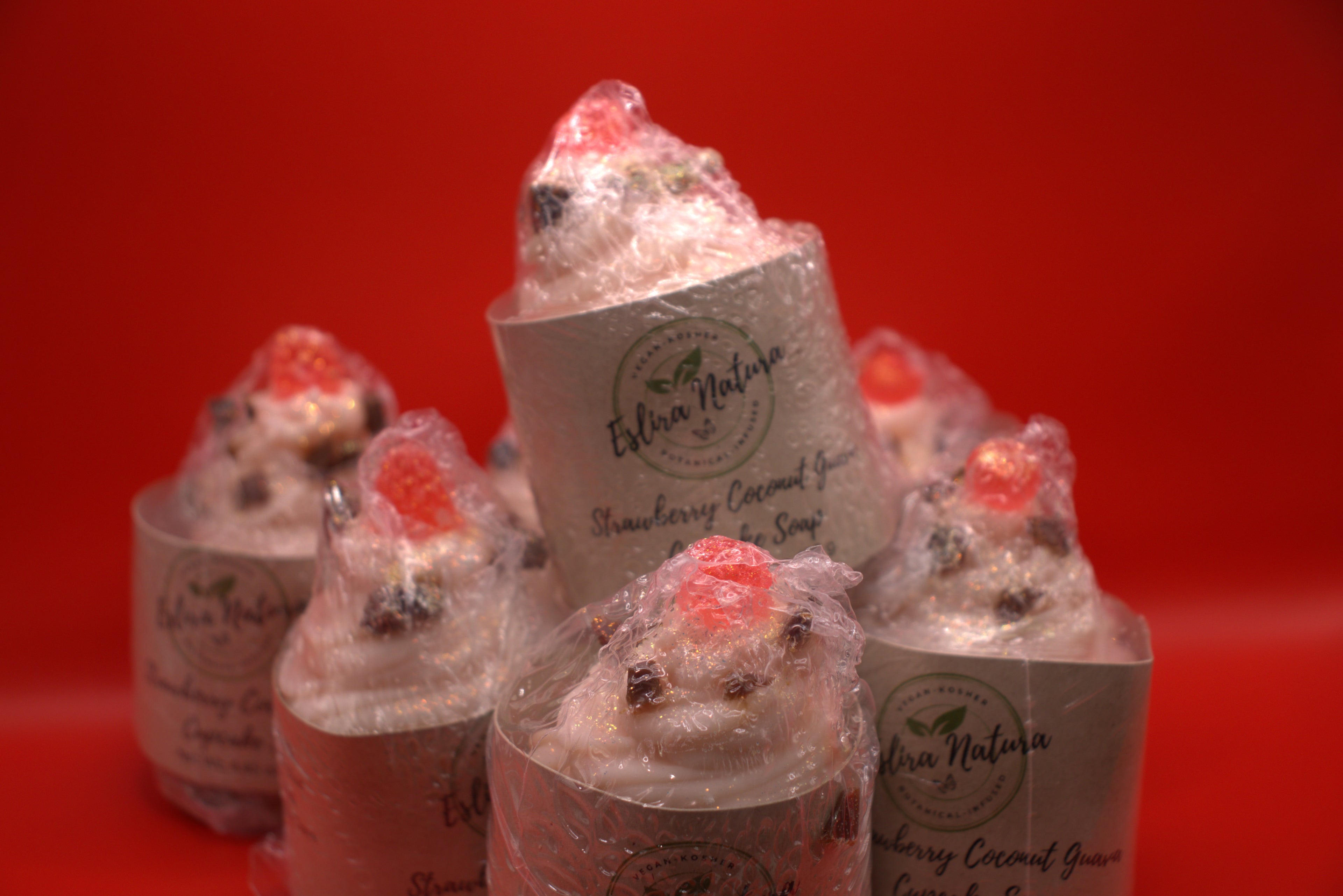 Eslira Natura Strawberry Coconut Guava Cupcake Soap 4.45 oz