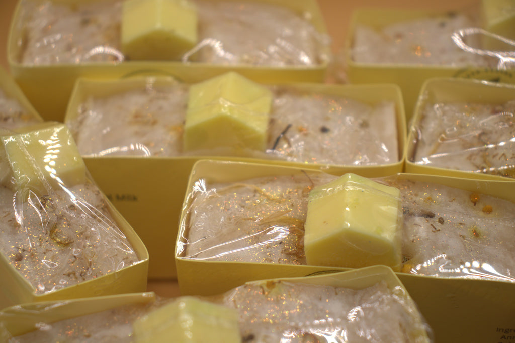 Eslira Natura Bee Happy Honey Soap 4.60 oz./130.40 gr.