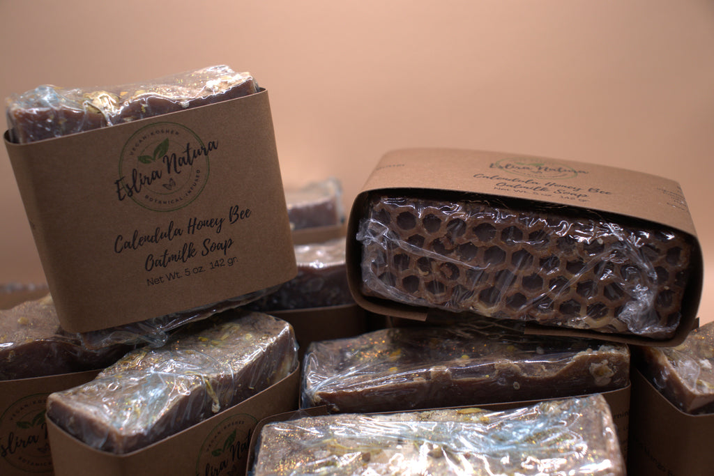 Eslira Natura Calendula Honey Bee Oatmilk Soap