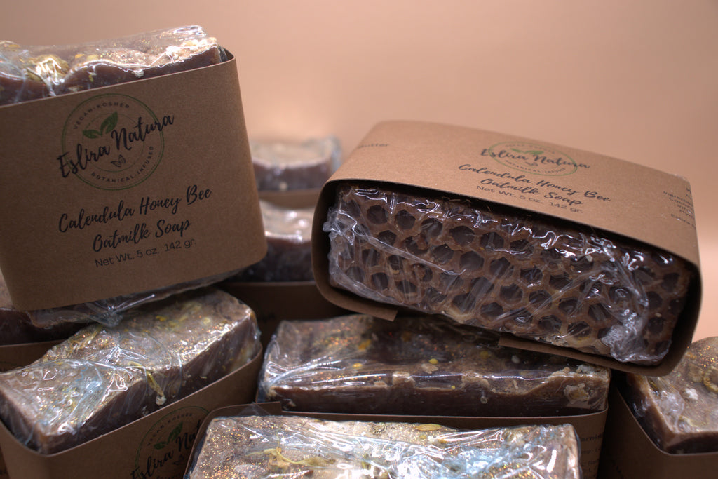 Eslira Natura Calendula Honey Bee Oatmilk Soap
