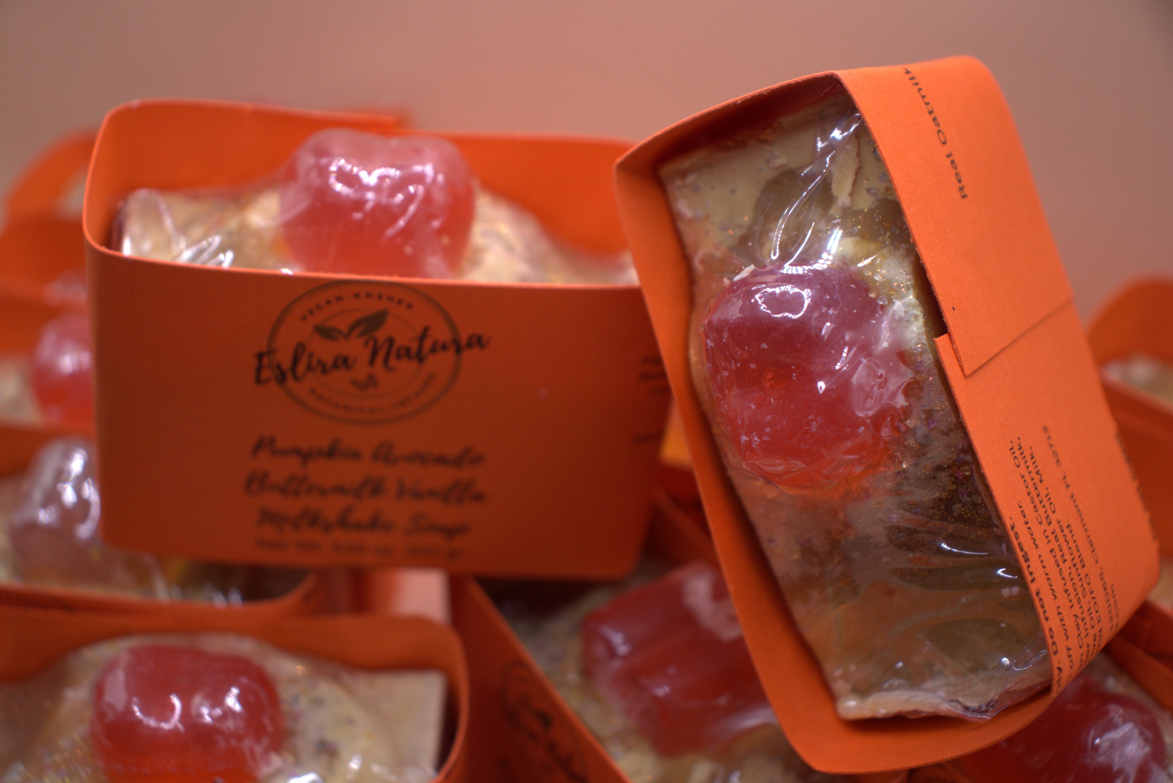 Eslira Natura Pumpkin Avocado Buttermilk Vanilla Milkshake Soap